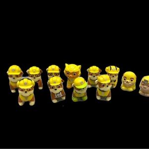 Paw Patrol  Rubbles Yellow and Brown Rescue lot figures